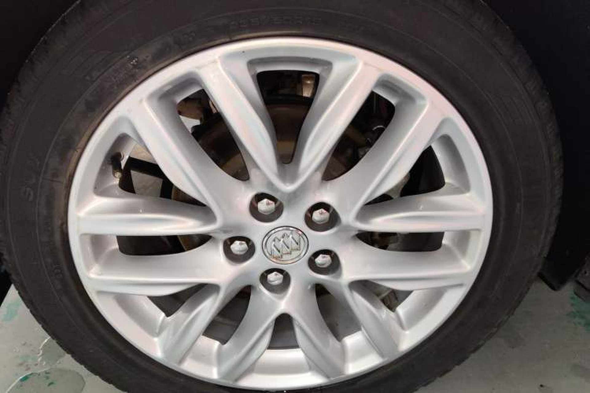 Used Buick Envision 2019 28T Four-Wheel Drive Elite Version China VI Standard Right Rear Wheel Hub