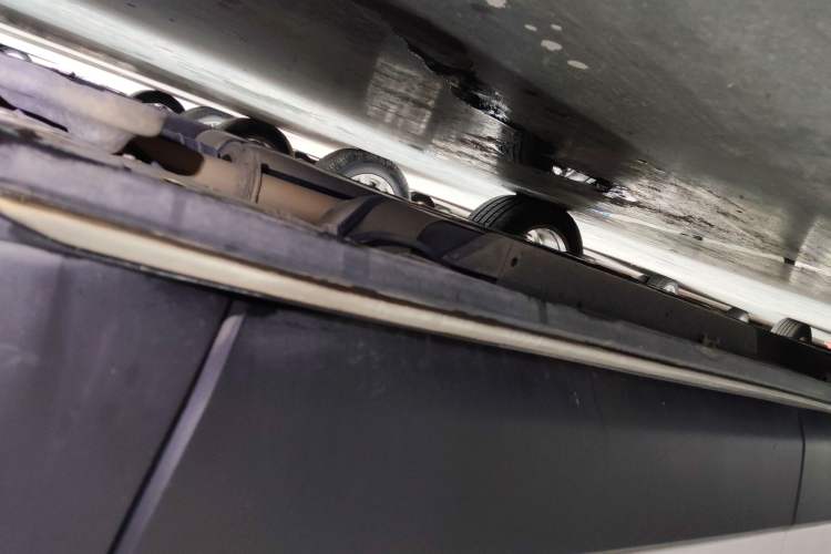 Used Buick Envision 2019 28T Four-Wheel Drive Elite Version China VI Standard Right Side Sill