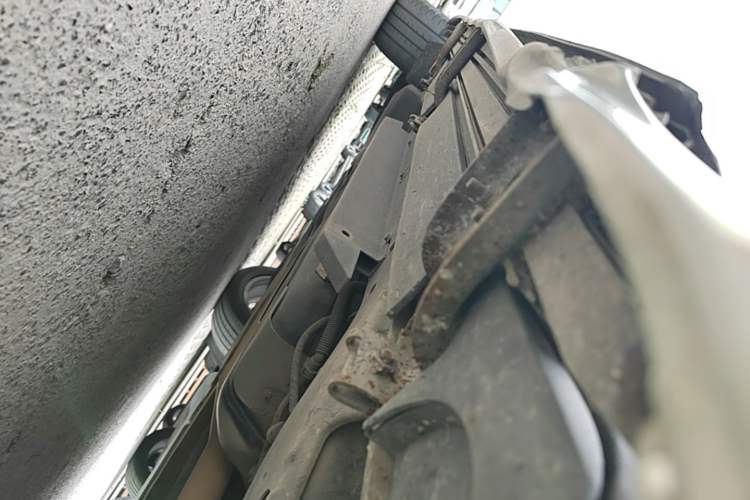 Used Buick Envision 2019 28T Four-Wheel Drive Elite Version China VI Standard Right Side Sill