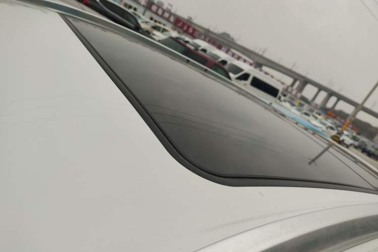 Used Buick Envision 2019 20T Two-Wheel Drive Elite Version China VI Standard Roof