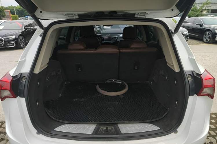 Used Buick Envision 2019 28T Four-Wheel Drive Elite Version China VI Standard Trunk
