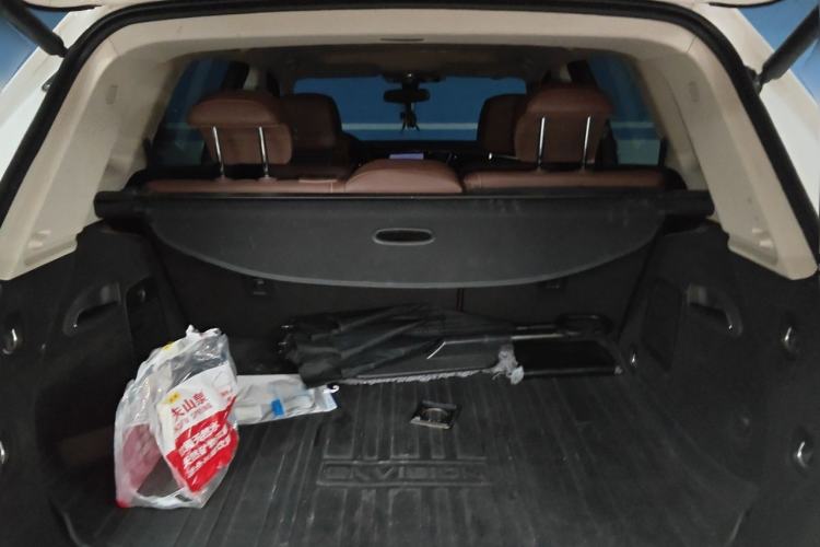 Used Buick Envision 2019 28T Four-Wheel Drive Elite Version China VI Standard Trunk