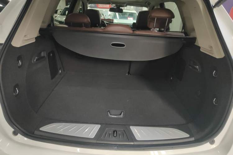 Used Buick Envision 2019 28T Four-Wheel Drive Elite Version China VI Standard Trunk