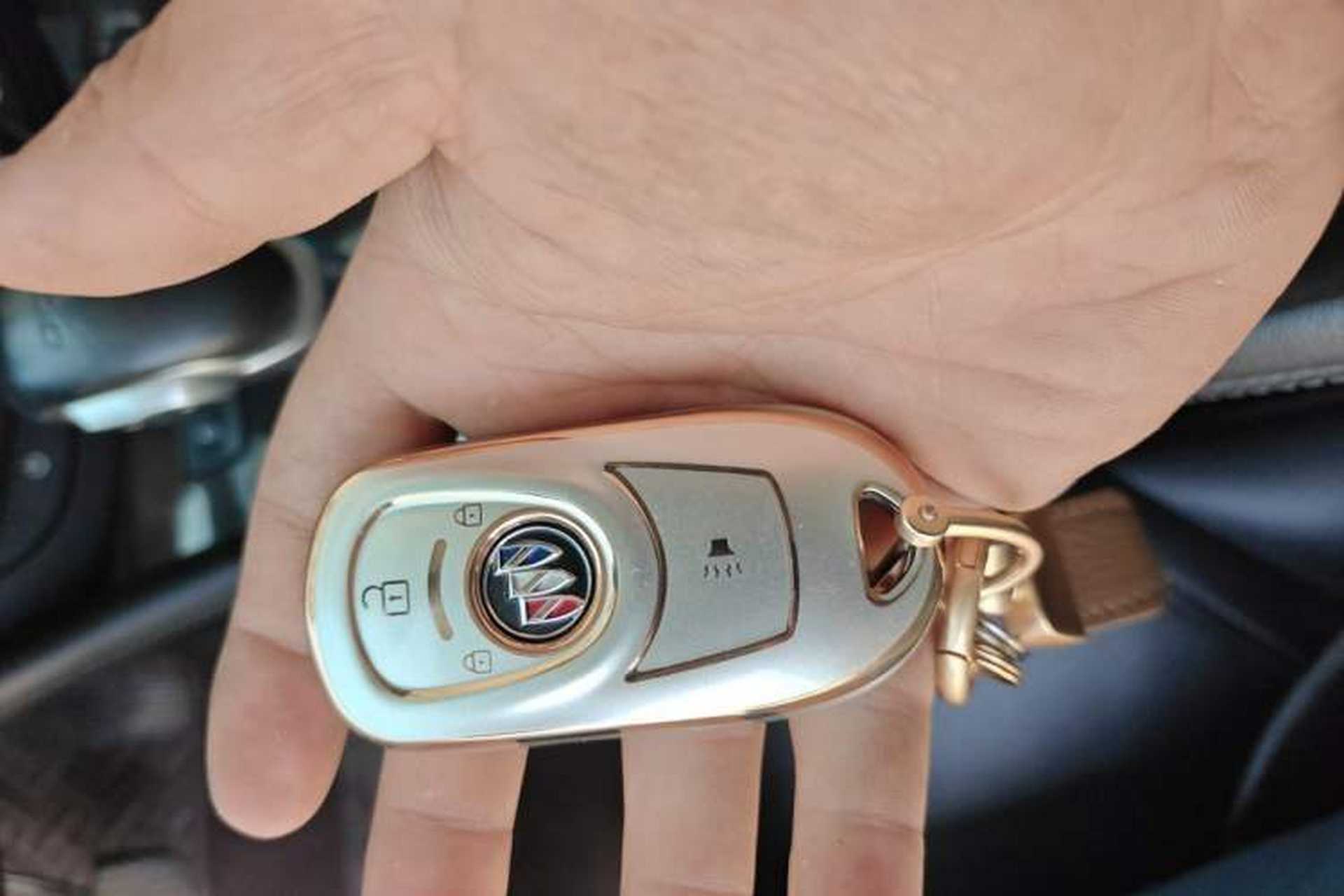 Used Buick Envision 2019 20T Two-Wheel Drive Elite Version China VI Standard Vehicle Key