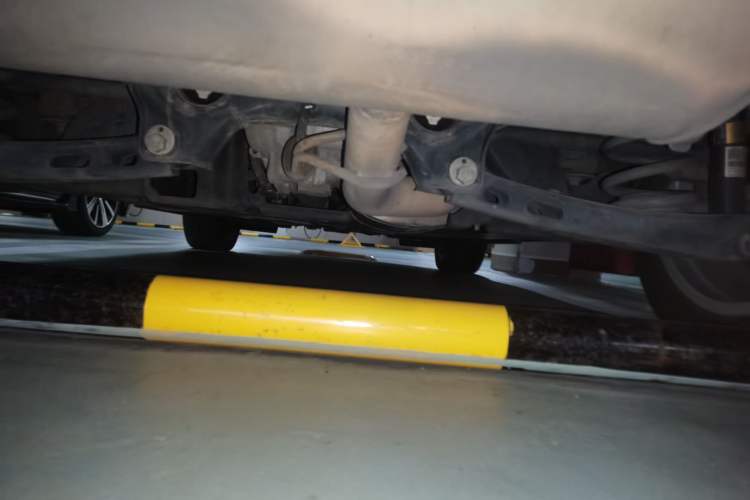 Used Buick Envision 2019 28T 4x4 Elite Version China V Standard Chassis Rear
