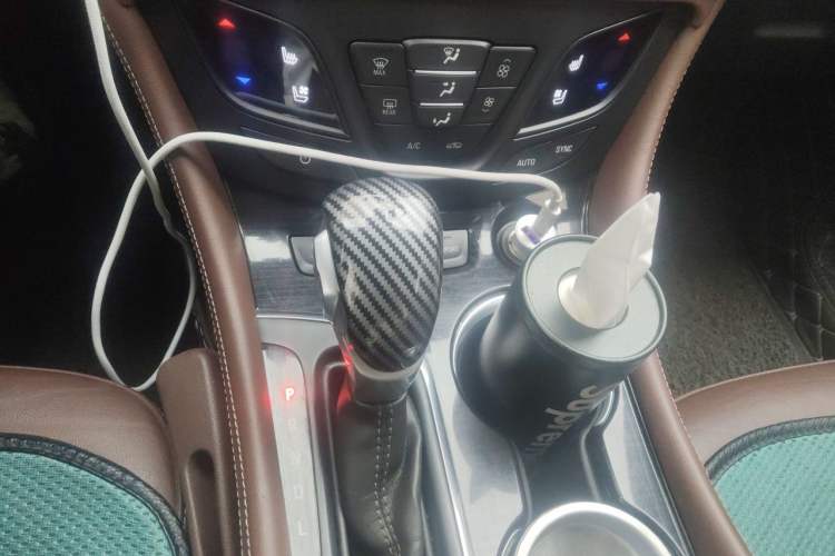 Used Buick Envision 2019 28T Four-Wheel Drive Luxury Version China V Standard Gear Lever