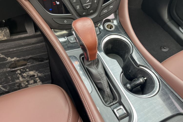 Used Buick Envision 2019 20T Two-Wheel Drive Luxury Version China V Standard Interior 6