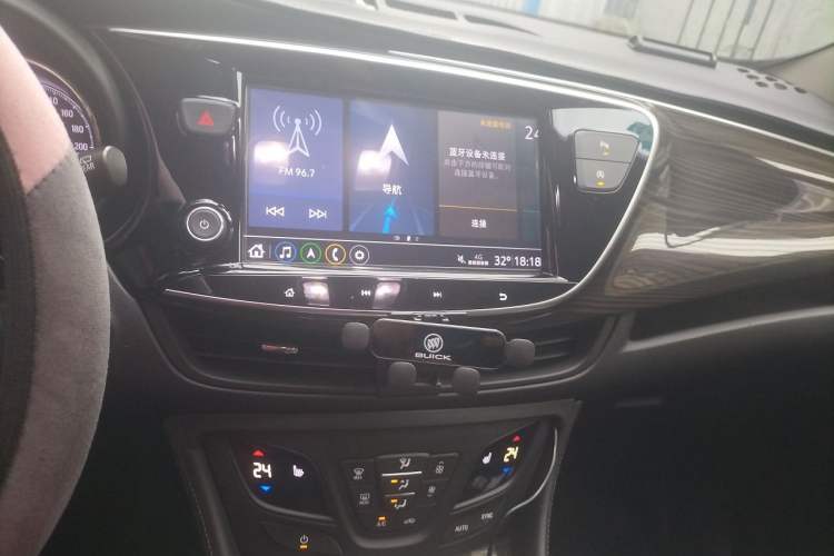 Used Buick Envision 2020 20T Two-Wheel Drive Elite Version Audio And AC Panel