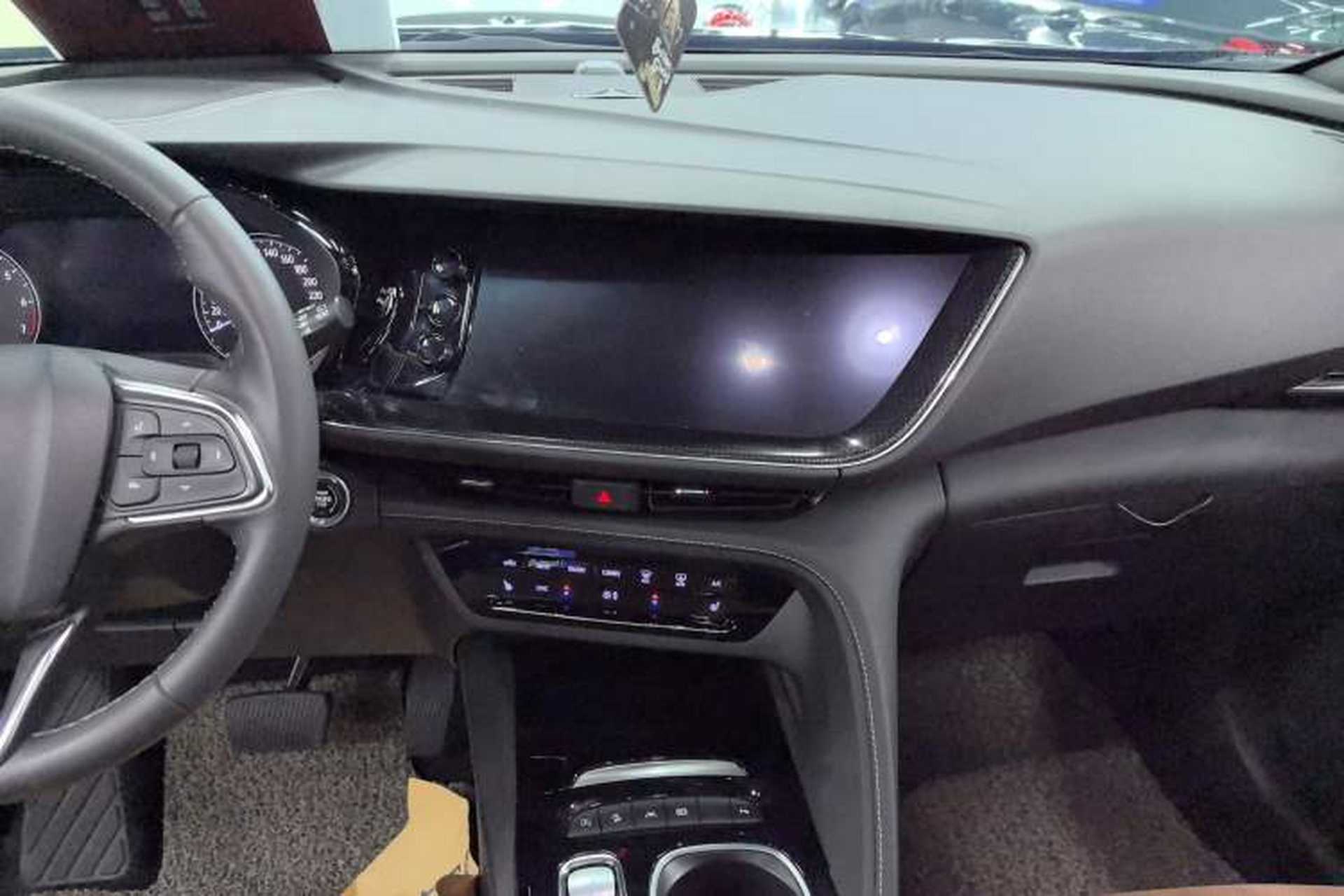 Used Buick Envision 2020 Encore S 652T Four-Wheel Drive Luxury Model Audio And AC Panel