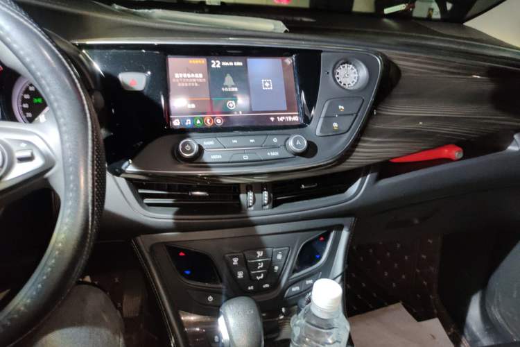 Used Buick Envision 2020 20T Two-Wheel Drive Leading Version Audio And AC Panel