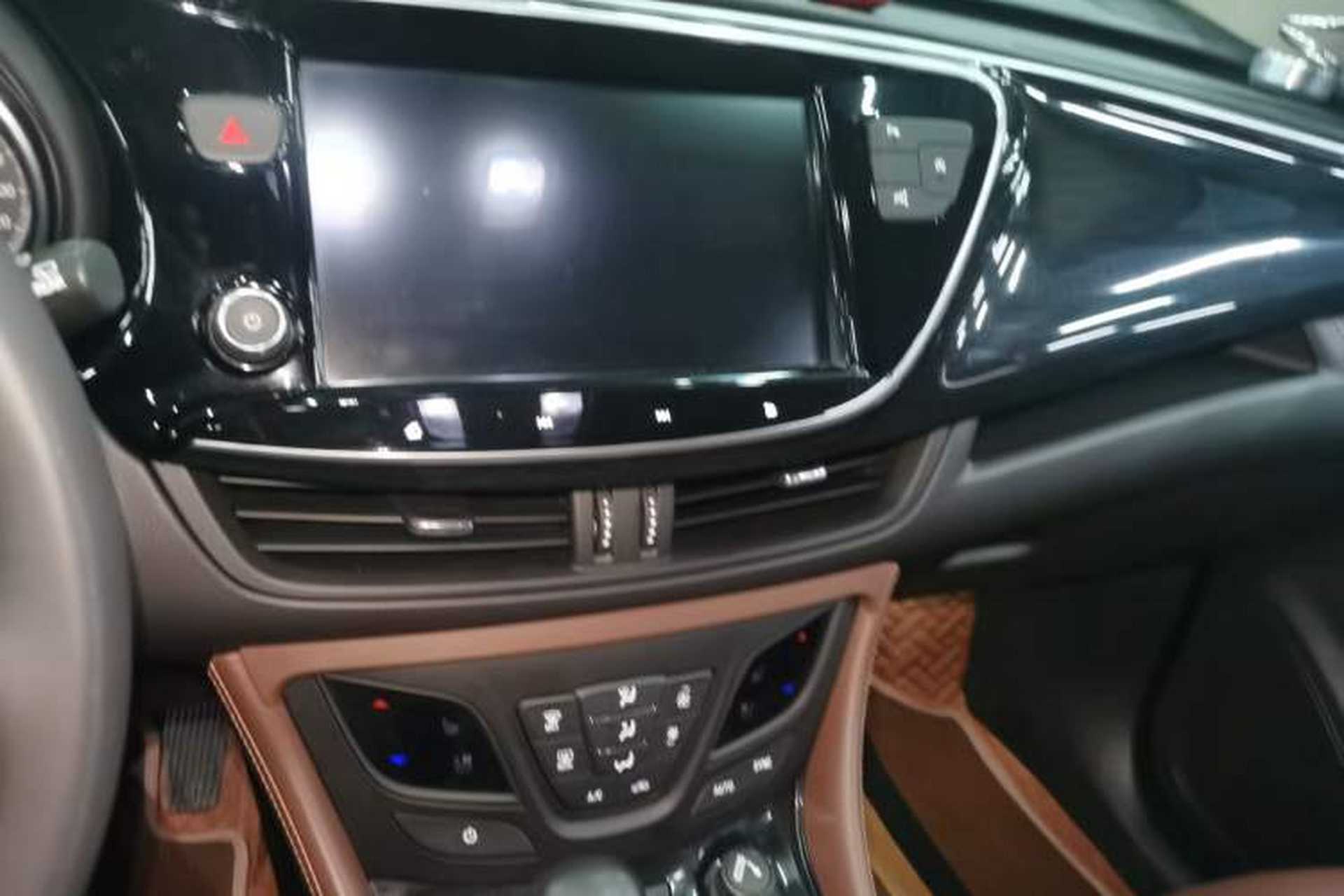 Used Buick Envision 2020 20T Two-Wheel Drive Luxury Model Audio And AC Panel