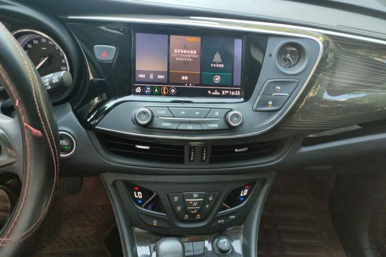 Used Buick Envision 2020 20T Two-Wheel Drive Leading Version Audio And AC Panel