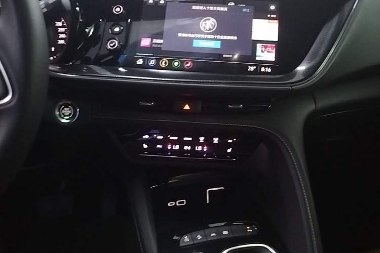 Used Buick Envision 2020 Encore S 652T Four-Wheel Drive Luxury Model Audio And AC Panel