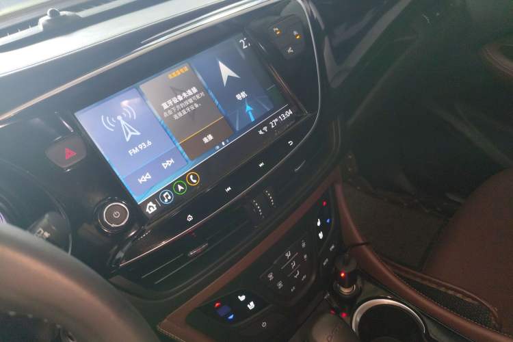 Used Buick Envision 2020 20T Two-Wheel Drive Luxury Model Audio And AC Panel