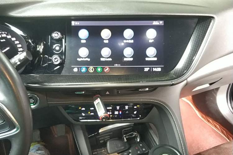 Used Buick Envision 2020 Onix S 652T Two-Wheel Drive Elite Model Audio And AC Panel