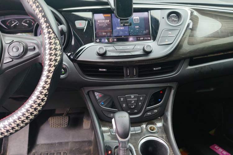 Used Buick Envision 2020 20T Two-Wheel Drive Leading Version Audio And AC Panel