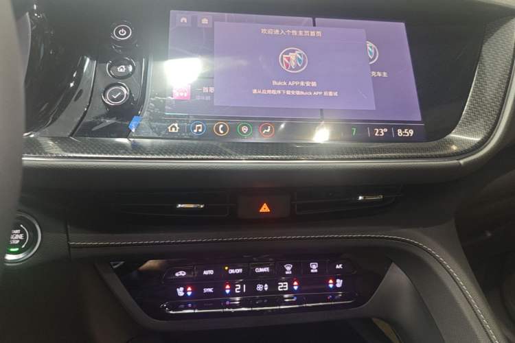 Used Buick Envision 2020 Encore GX S 652T Two-Wheel-Drive Limited-Edition S Sport Version Audio And AC Panel