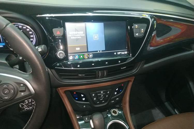 Used Buick Envision 2020 20T Two-Wheel Drive Luxury Model Audio And AC Panel