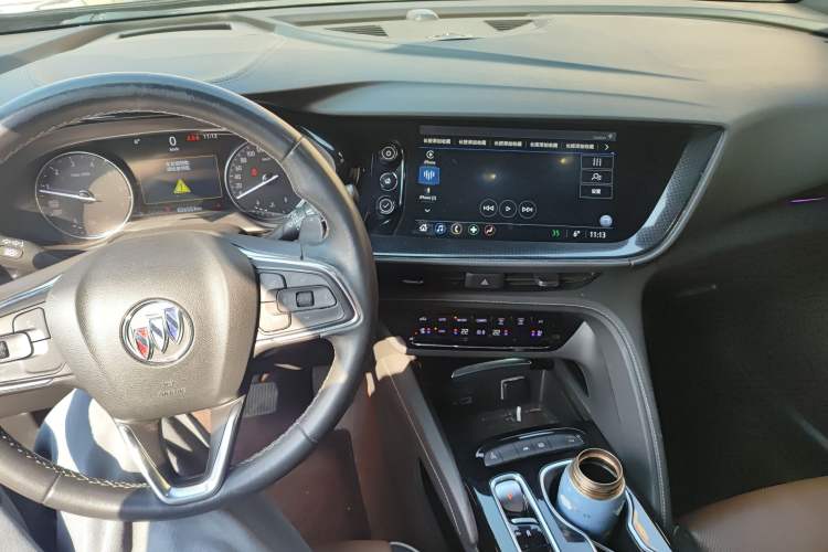Used Buick Envision 2020 Encore GX S 652T Two-Wheel-Drive Limited-Edition S Sport Version Audio And AC Panel