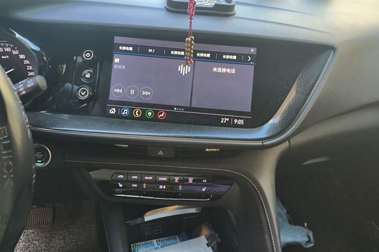 Used Buick Envision 2020 Encore S 652T Two-Wheel Drive Luxury Model Audio And AC Panel