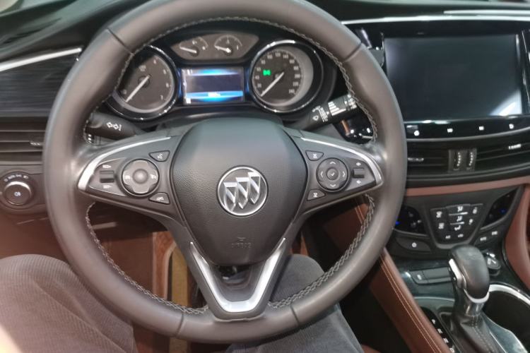 Used Buick Envision 2020 20T Two-Wheel Drive Luxury Model Center Console