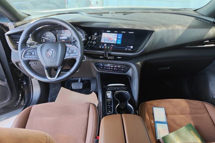 Used Buick Envision 2020 Encore S 652T Two-Wheel Drive Luxury Model Center Console