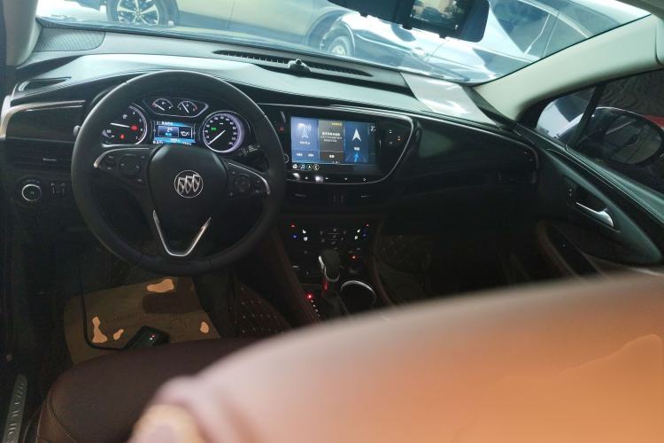 Used Buick Envision 2020 20T Two-Wheel Drive Luxury Model Center Console