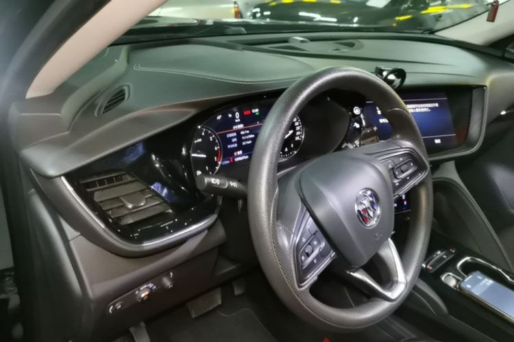 Used Buick Envision 2020 Encore S 652T Two-Wheel Drive Luxury Model Center Console