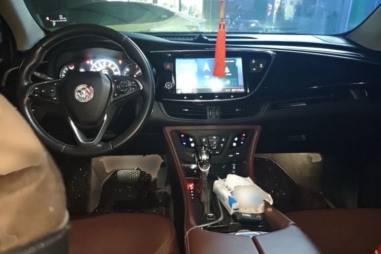 Used Buick Envision 2020 20T Two-Wheel Drive Luxury Model Center Console
