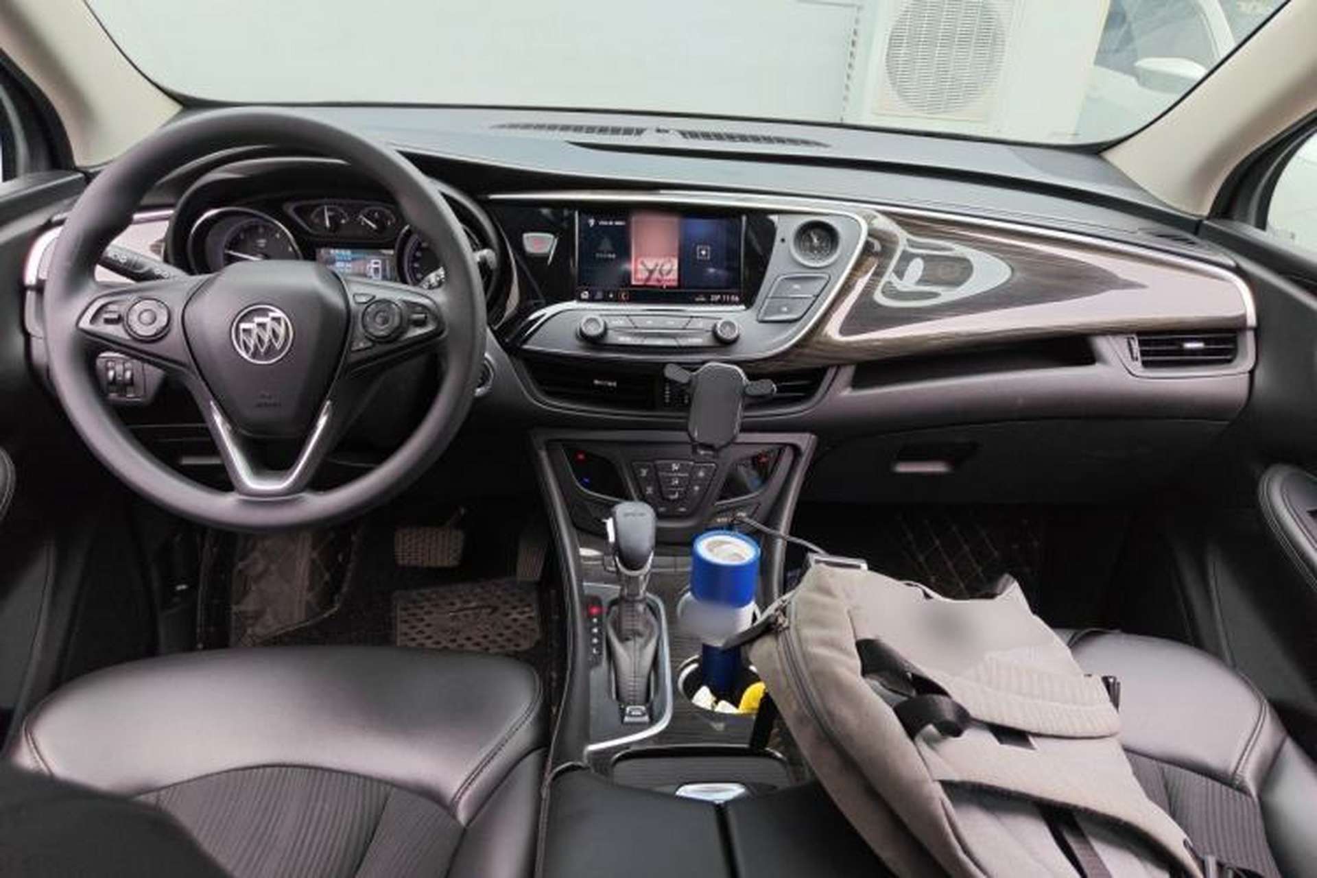 Used Buick Envision 2020 20T Two-Wheel Drive Leading Version Center Console