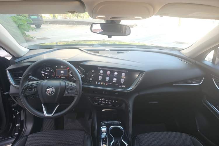 Used Buick Envision 2020 Onix S 652T Two-Wheel Drive Elite Model Center Console