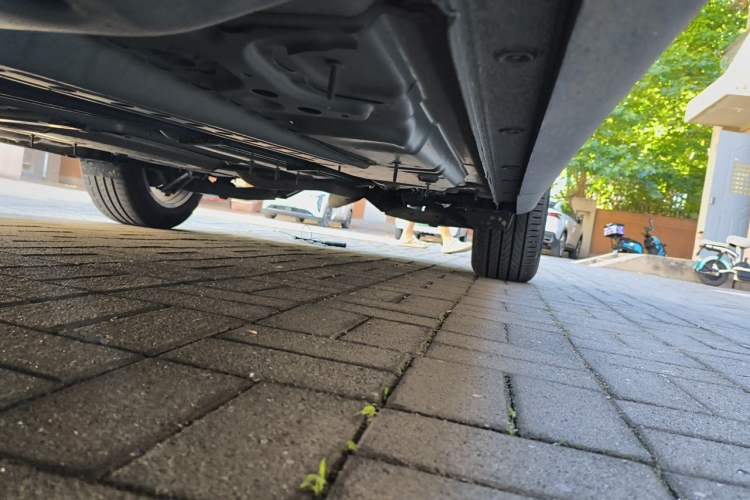 Used Buick Envision 2020 Encore S 652T Two-Wheel Drive Luxury Model Chassis Front Left