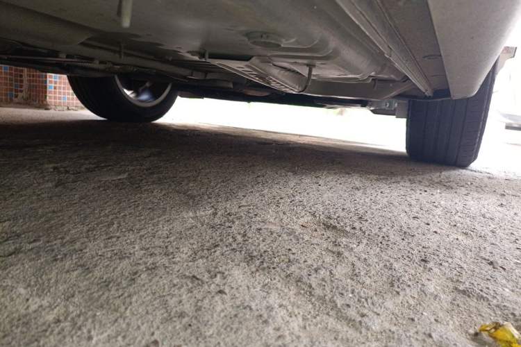 Used Buick Envision 2020 Onix S 652T Two-Wheel Drive Elite Model Chassis Front Right