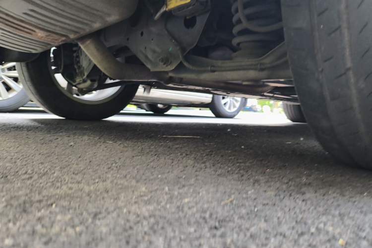 Used Buick Envision 2020 Onix S 652T Two-Wheel Drive Elite Model Chassis Rear Right