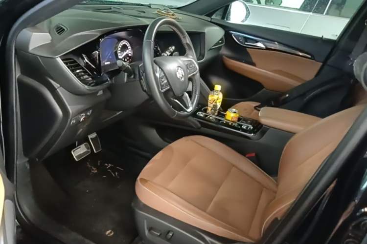 Used Buick Envision 2020 Encore S 652T Two-Wheel Drive Luxury Model Driver Seat