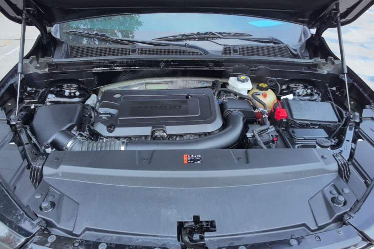 Used Buick Envision 2020 Encore S 652T Two-Wheel Drive Luxury Model Engine Bay