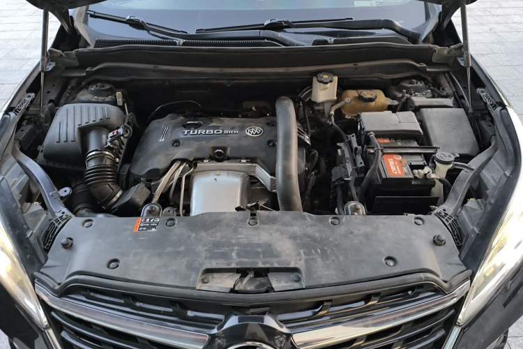 Used Buick Envision 2020 28T Four-Wheel Drive Elite Version Engine Bay