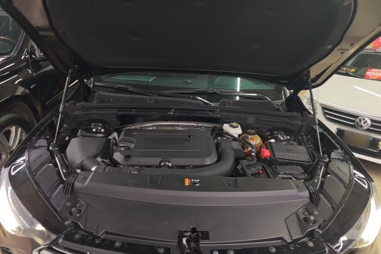 Used Buick Envision 2020 Encore S 652T Four-Wheel Drive Luxury Model Engine Bay