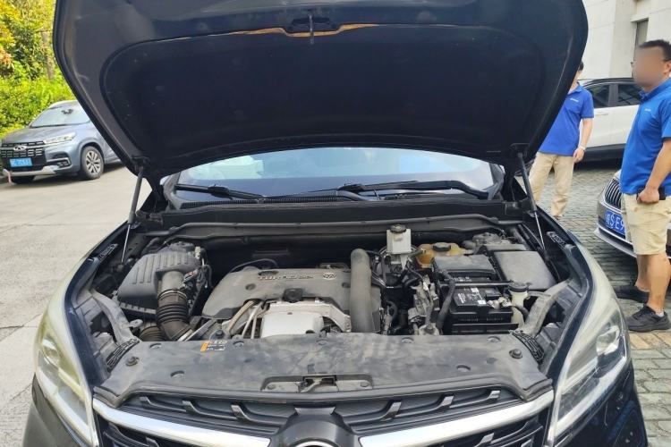 Used Buick Envision 2020 28T Four-Wheel Drive Elite Version Engine Bay