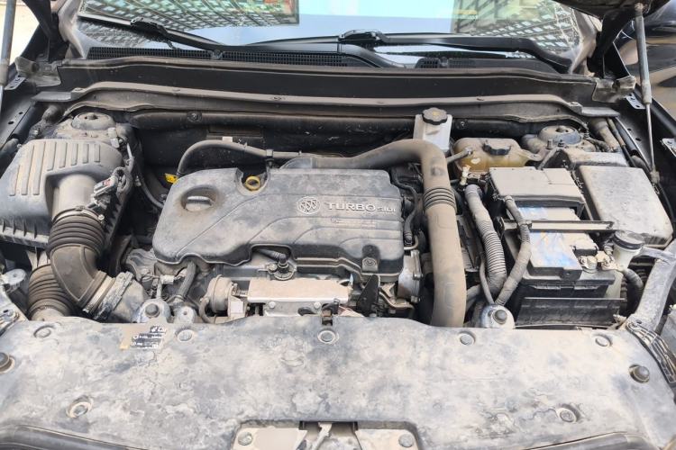 Used Buick Envision 2020 20T Two-Wheel Drive Leading Version Engine Bay