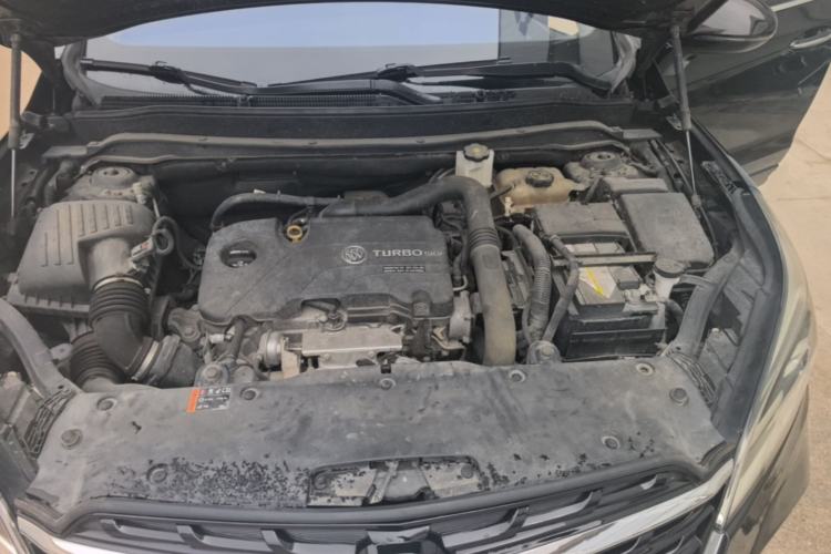 Used Buick Envision 2020 20T Two-Wheel Drive Leading Version Engine Bay