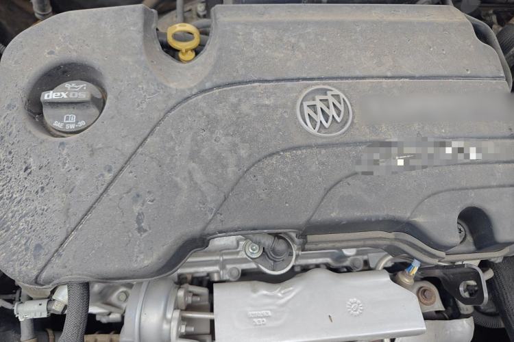 Used Buick Envision  Engine Bay