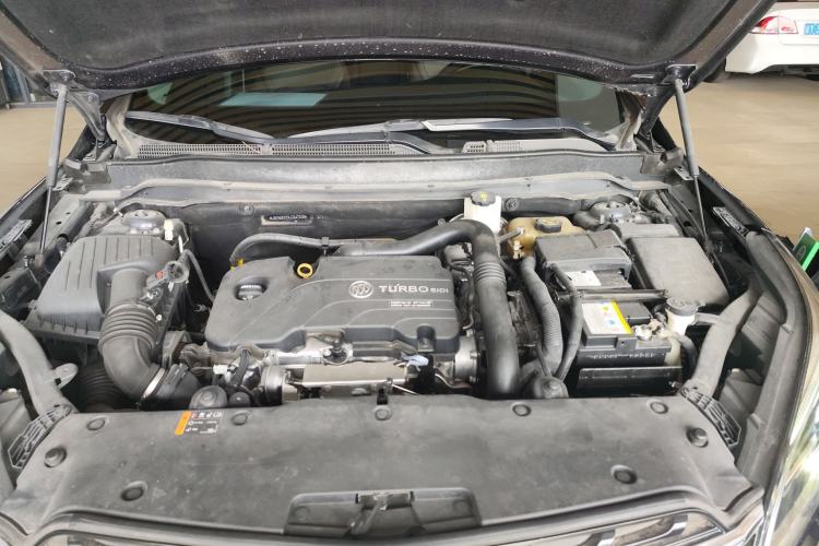 Used Buick Envision 2020 20T Two-Wheel Drive Luxury Model Engine Bay