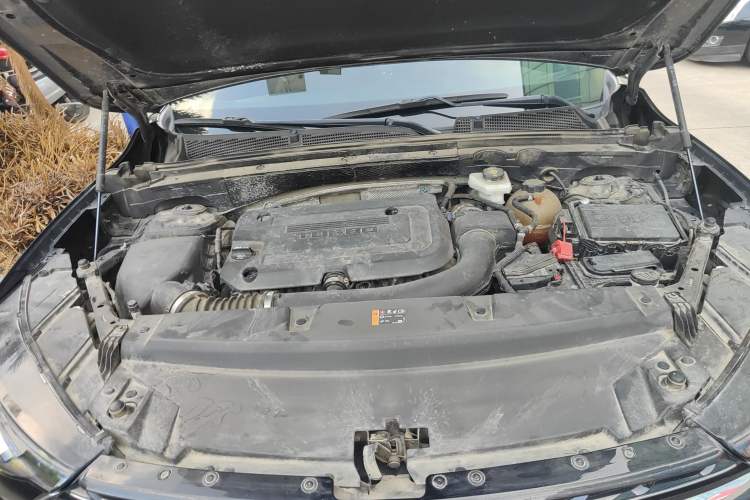Used Buick Envision 2020 Encore S 652T Two-Wheel Drive Luxury Model Engine Bay