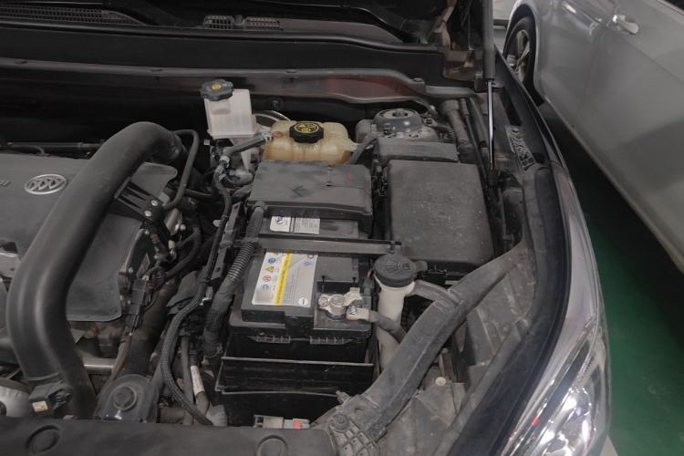 Used Buick Envision 2020 28T Four-Wheel Drive Elite Version Engine Bay Left