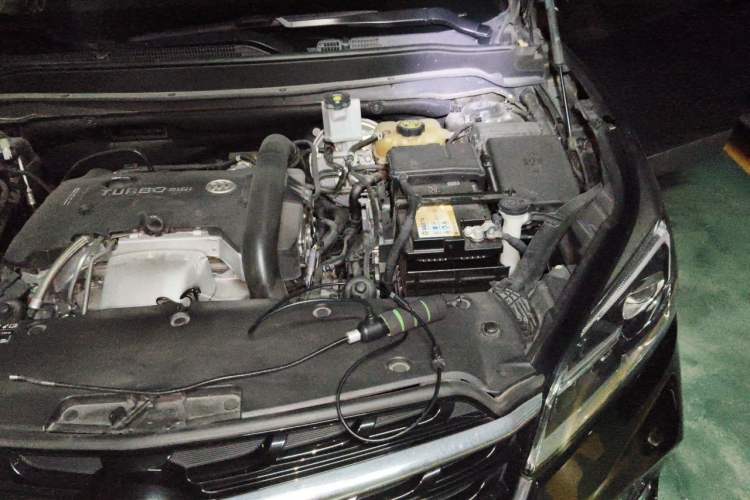 Used Buick Envision 2020 28T Four-Wheel Drive Elite Version Engine Bay Left