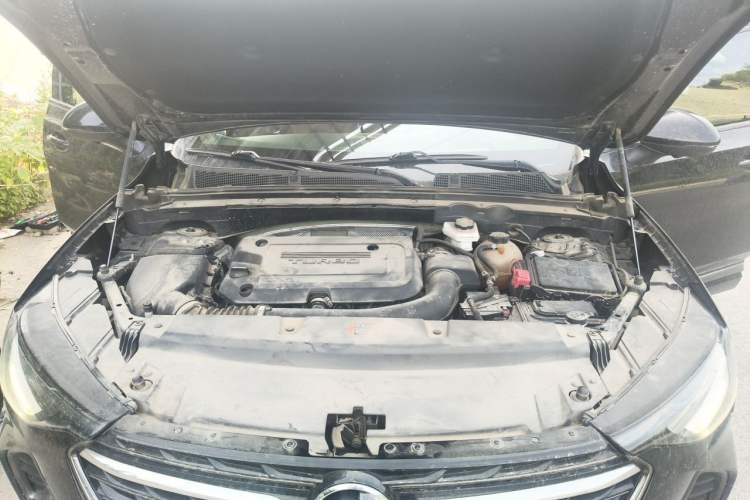 Used Buick Envision 2020 Encore GX S 652T Two-Wheel-Drive Limited-Edition S Sport Version Engine Bay