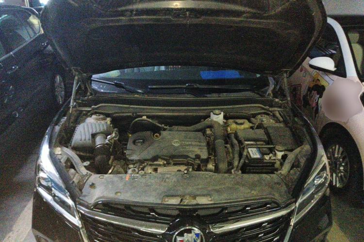 Used Buick Envision 2020 20T Two-Wheel Drive Elite Version Engine Bay