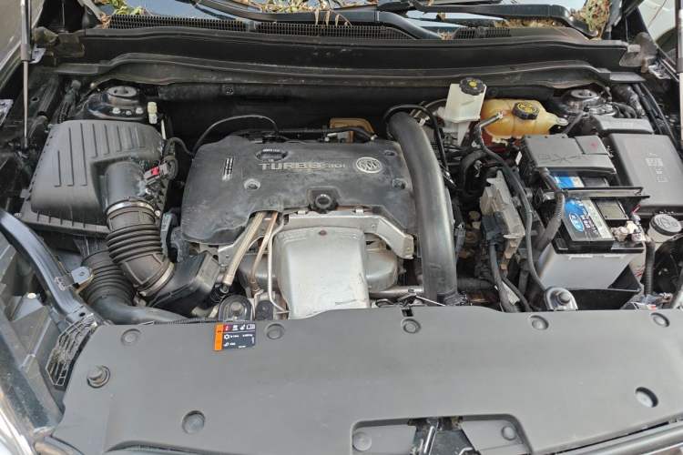 Used Buick Envision 2020 28T Four-Wheel Drive Elite Version Engine Bay