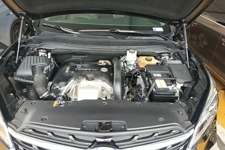 Used Buick Envision 2020 28T Four-Wheel Drive Elite Version Engine Bay